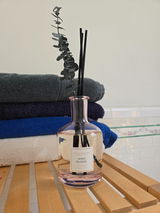 Victoria R review photo