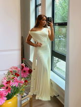 Grace Chimezie review photo