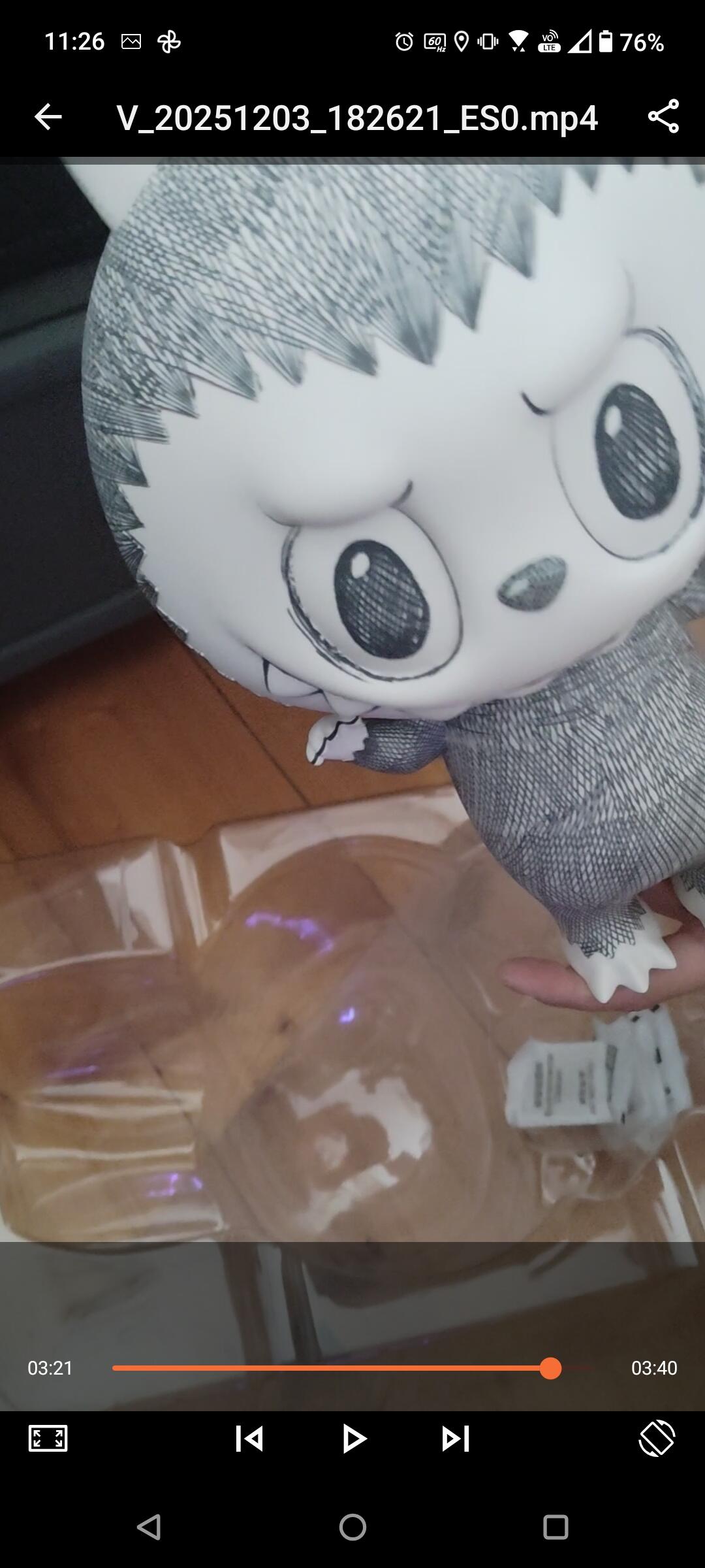 Hirono Search for Aliens Figurine – Collectique