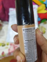 J. review photo