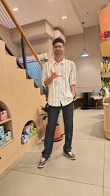 Krishna Rajak review photo