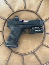Scott Taylor review photo