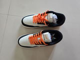 V review photo