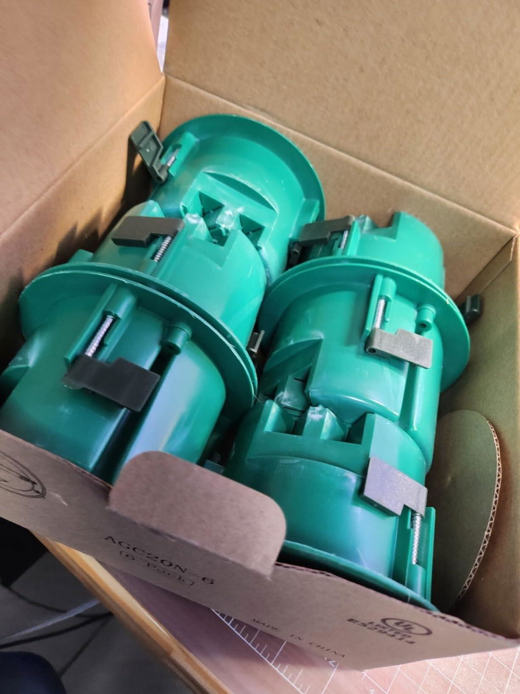 ComiLED Round Electrical Box Old Work 12-Pack