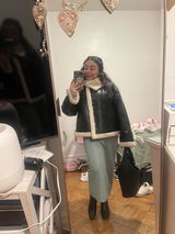 Kim review photo