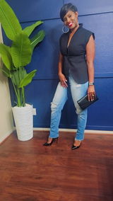 LaNeshia review photo