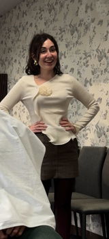 Alessia review photo