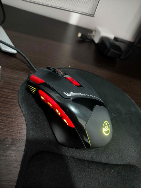 Mouse Gamer De 9 Botones DPI 6 Niveles Ajustable Iluminación LED | HXSJ S800