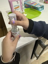 C. review photo