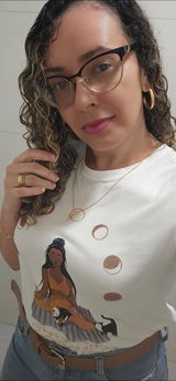Yvana Melo review photo