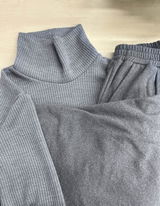 J & W review photo