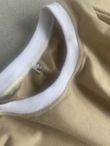 Dee review photo