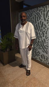 J Man review photo