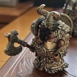 K.L. review photo