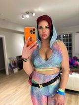 Scarlet review photo