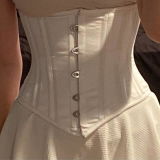 Zoe Booker review photo