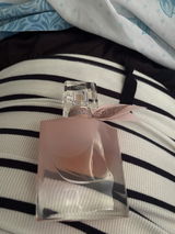 Yazmin review photo