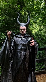 Natalie de Gruchy review photo