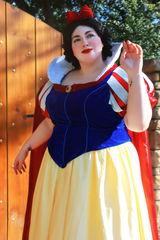 Queendom Cosplay review photo
