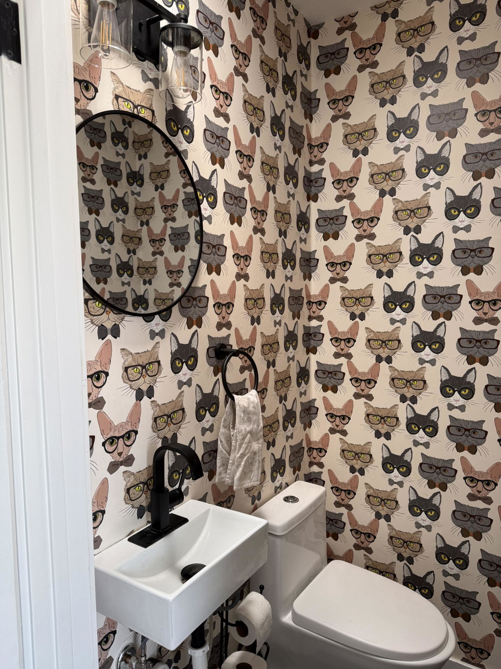 Cute Cats Nursery Wallpaper CC036