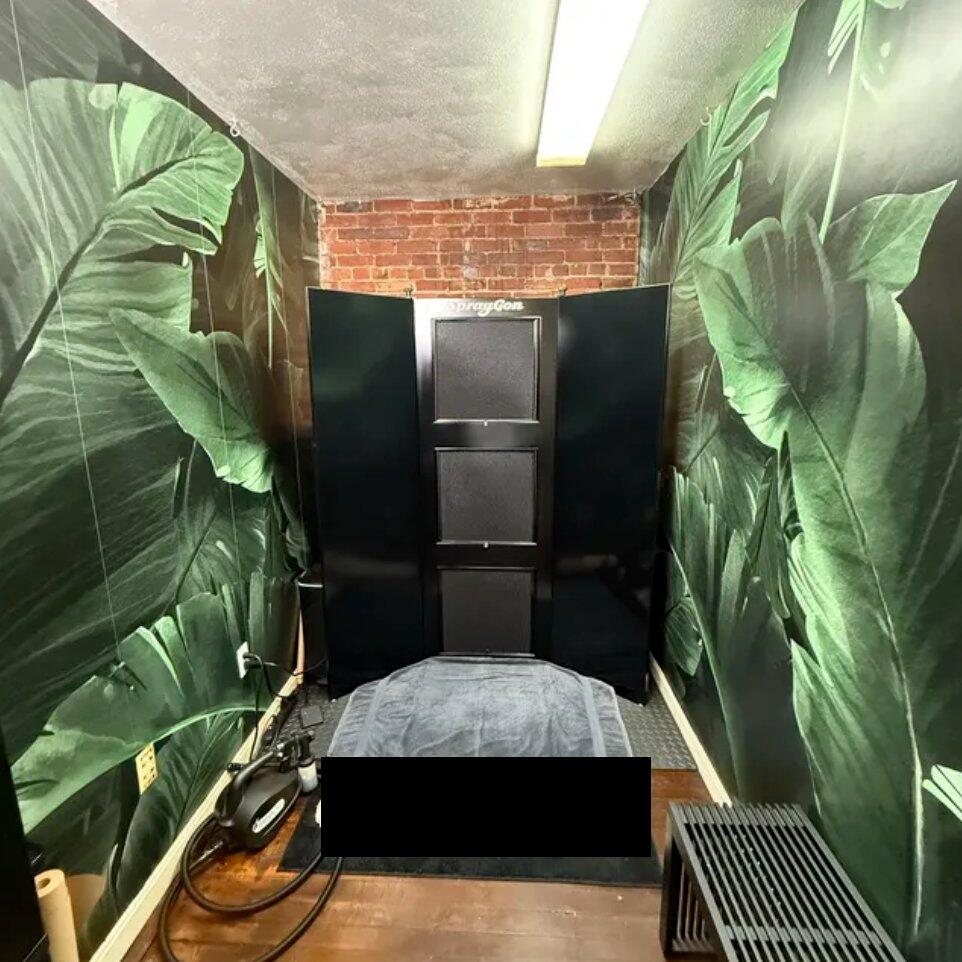 Dark Banana Leaves Wall Mural WM019