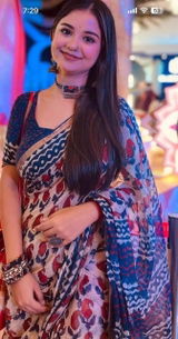 Deepthi review photo