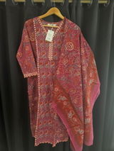 Shweta review photo