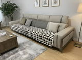 Betty Gonzalez review photo