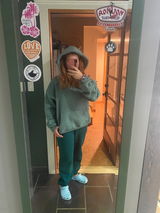 Jade review photo