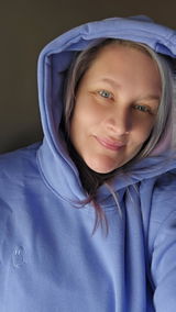 Leslie review photo