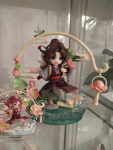 M.N. review photo