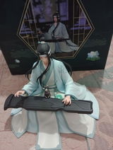 D.L. review photo
