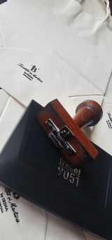 Anonim review photo