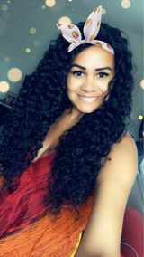 Dinah Smollett review photo
