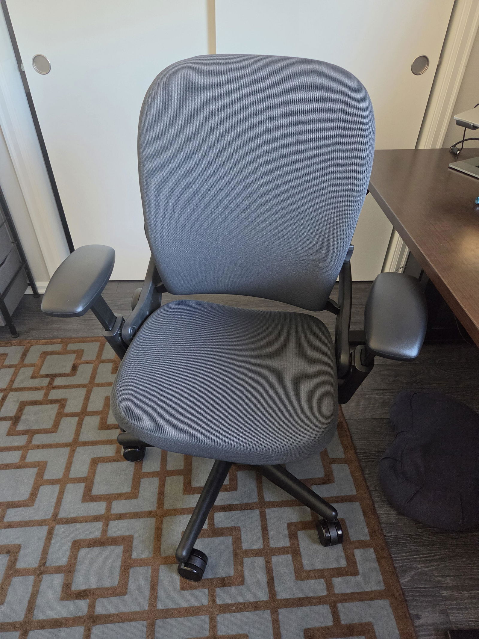 Crandall Remanufactured Steelcase V1 Leap Highback Ergonomic