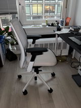 S2-0034 - Steelcase Series 2 - Grade B