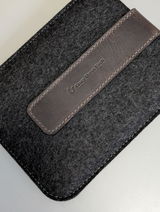 Johan review photo