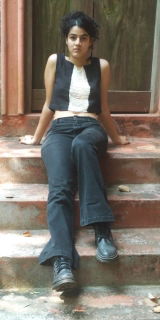 Simirna Sidhu review photo