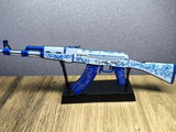 H.Z. review photo
