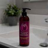 Dee review photo