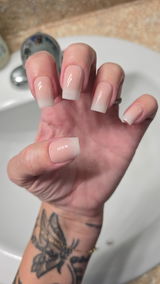 Nicole Hennek review photo