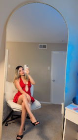 Adriana Tovar review photo