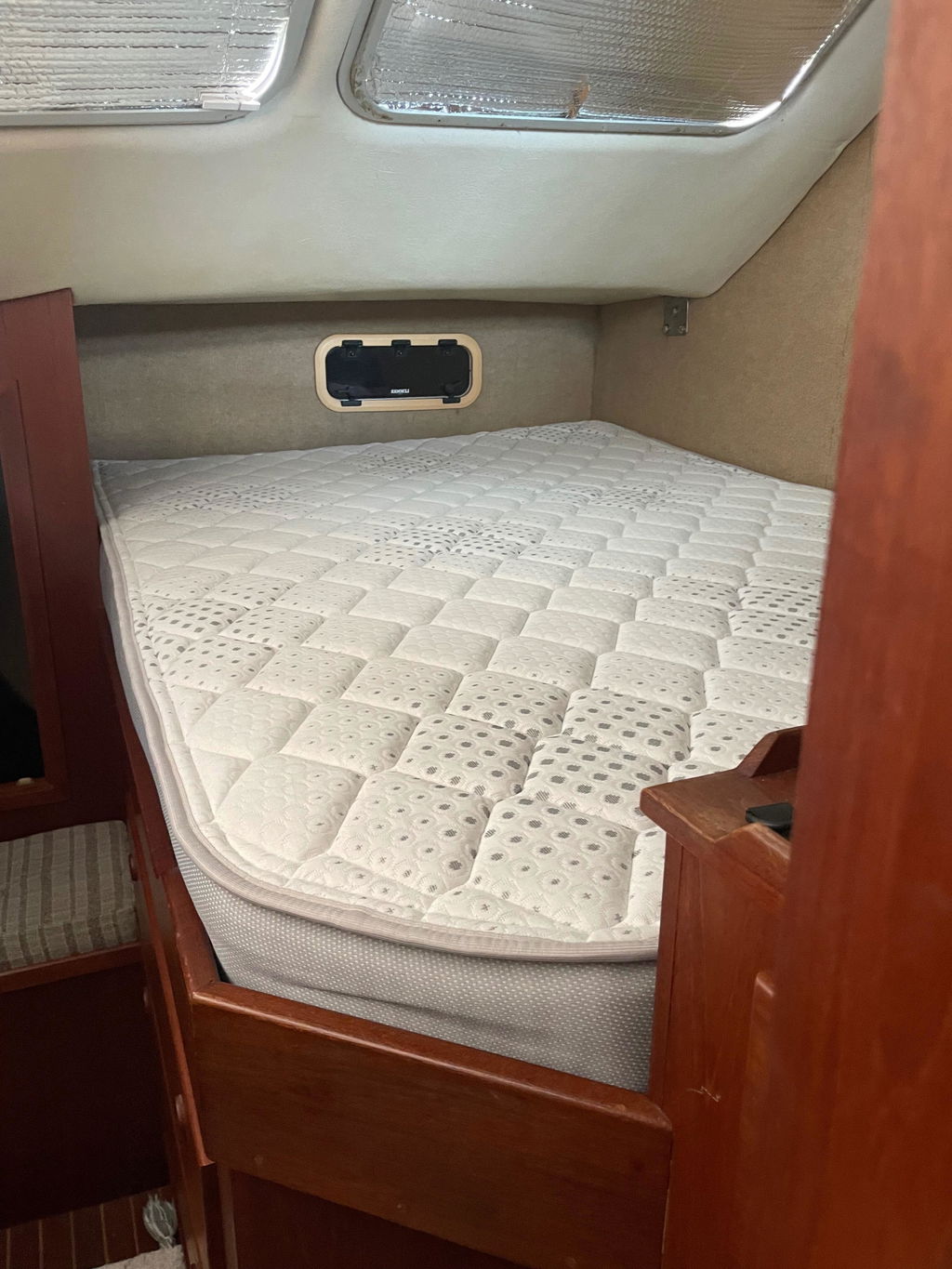 Largo 6" Medium, custom mattress