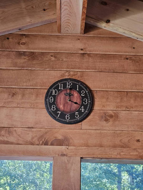 Loved my clock. Personalization was perfect. Delivered quickly.