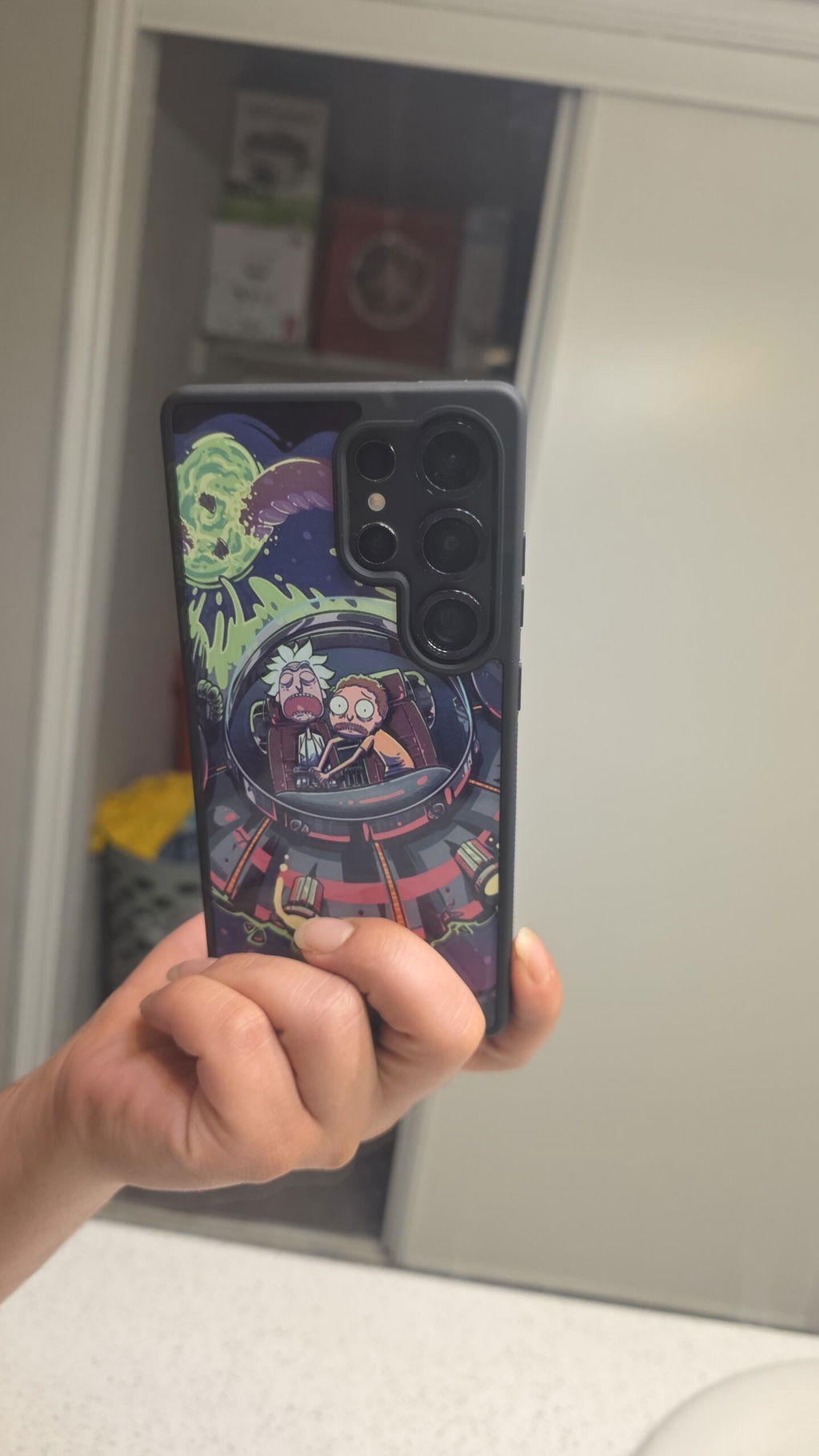 Rick And Morty Spaceship Samsung Galaxy S25 Ultra Case
