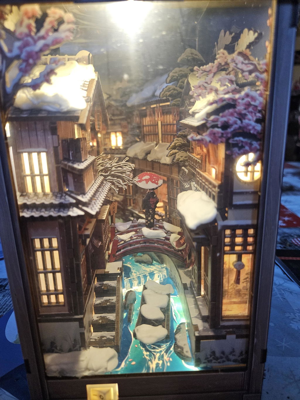 CUTEBEE DIY Book Nook Kit | Kyoto Snow Whisper