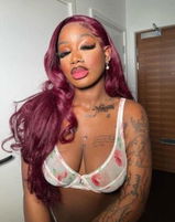 Diamond B. review photo