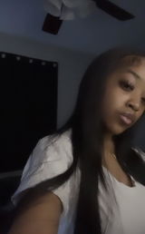ianiya c. review photo