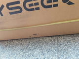 S. review photo
