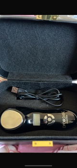 J. review photo